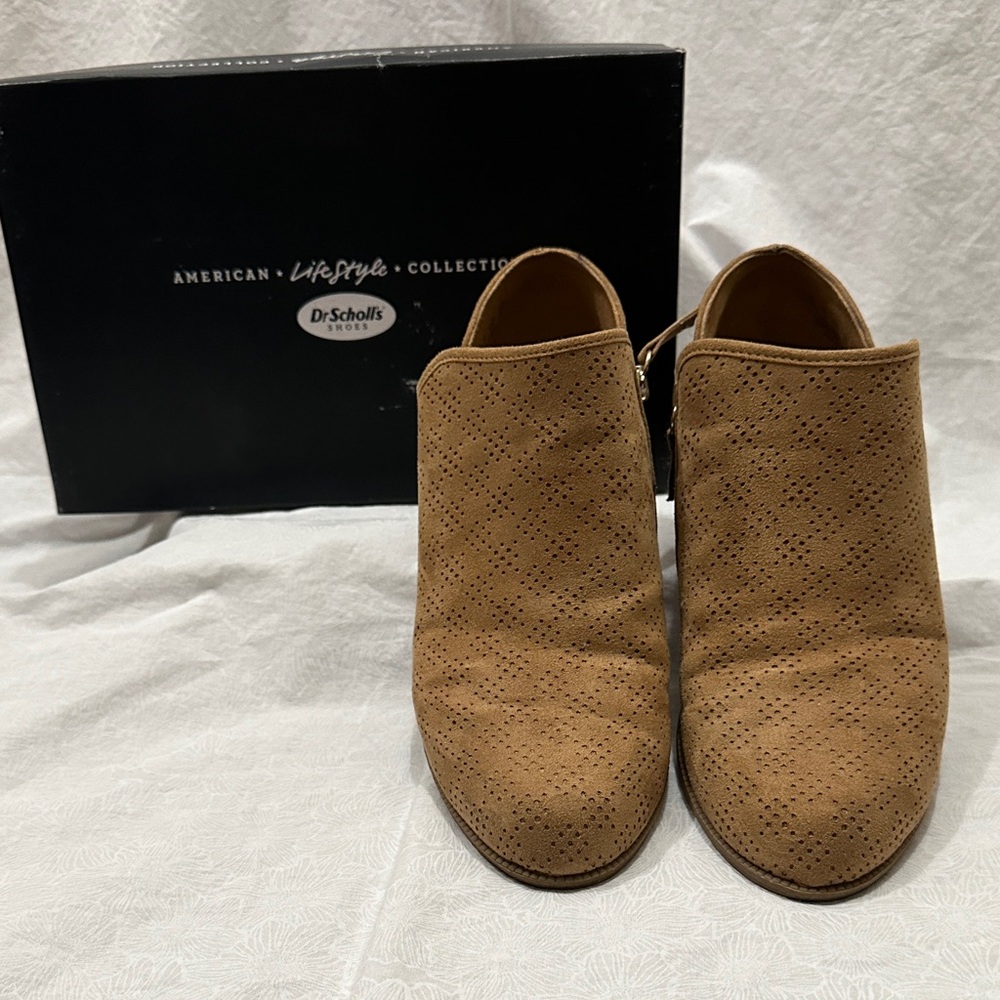 Dr. Scholl's Tan Booties
